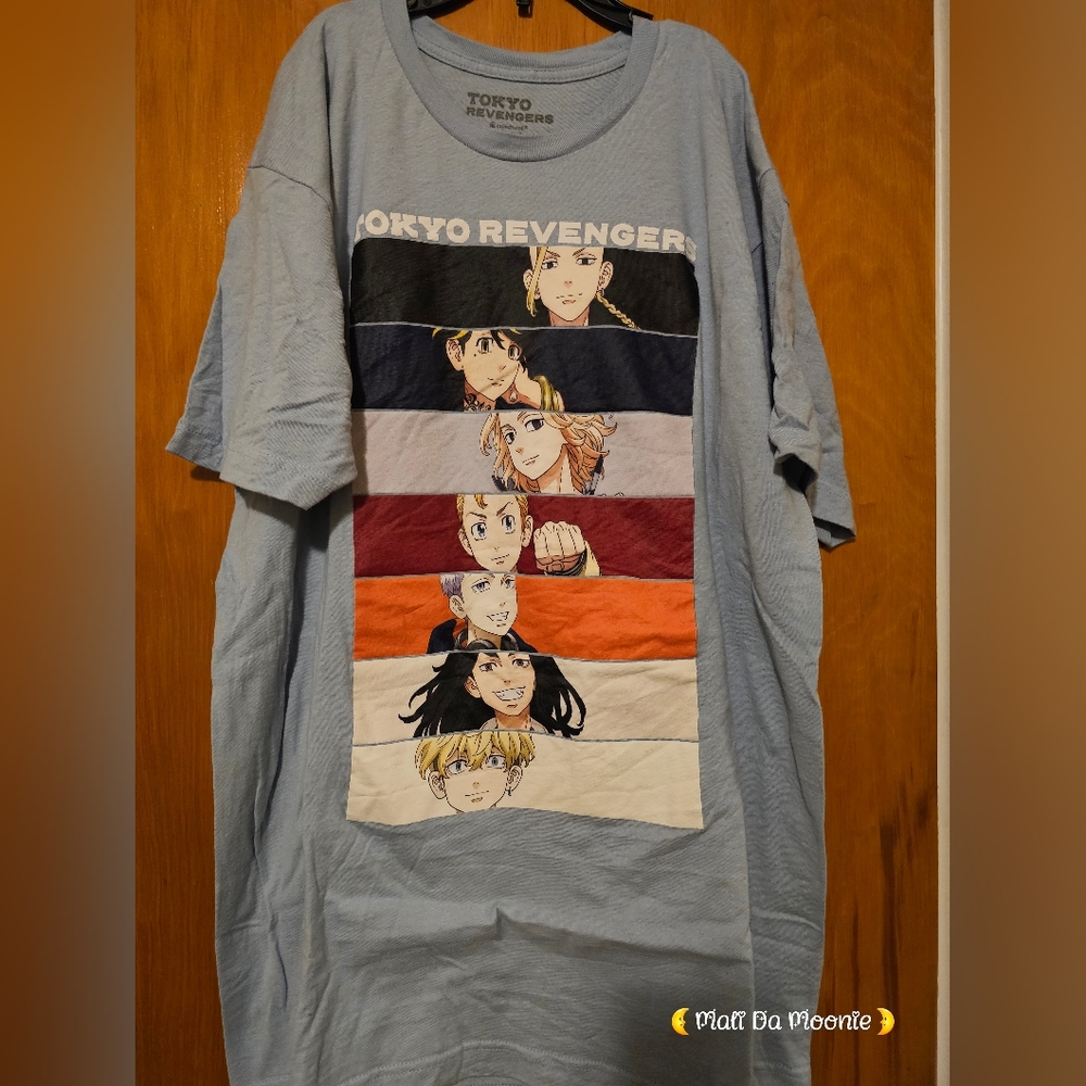 Hot Topic Tokyo Revengers Shirt - L Light Blue